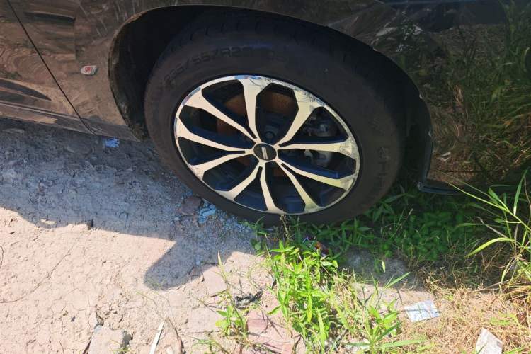 Used Wey VV7 2020 2.0T Ultra-Luxury Version Right Front Wheel Hub