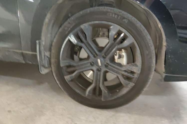 Used Wey VV7 2020 2.0T Flagship Edition Right Front Wheel Hub
