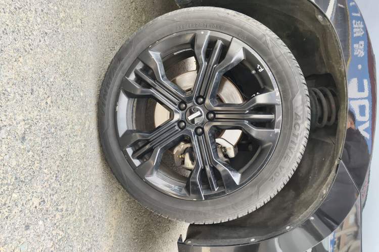 Used Wey VV7 2020 2.0T Flagship Edition Right Front Wheel Hub