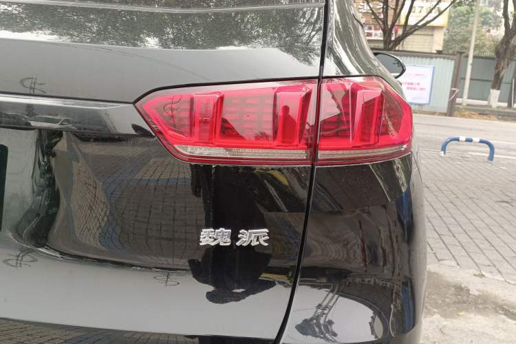 Used Wey VV7 2020 2.0T Flagship Edition Right Rear Taillight