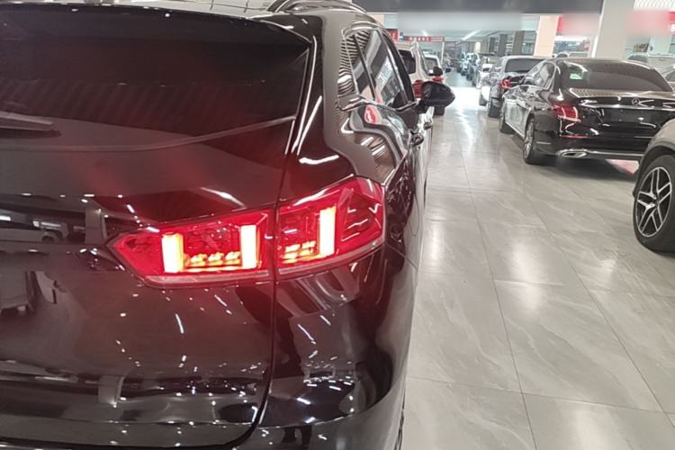 Used Wey VV7 2020 2.0T Flagship Edition Right Rear Taillight