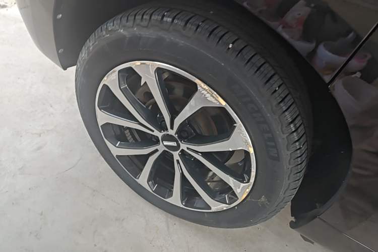 Used Wey VV7 2020 2.0T Ultra-Luxury Version Right Rear Wheel Hub