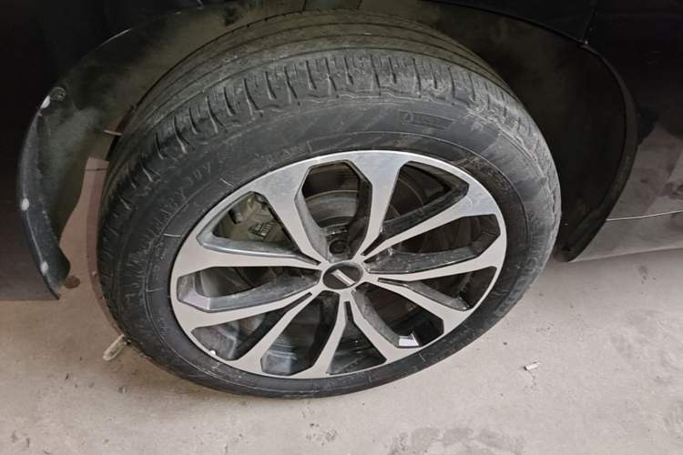 Used Wey VV7 2020 2.0T Flagship Edition Right Rear Wheel Hub