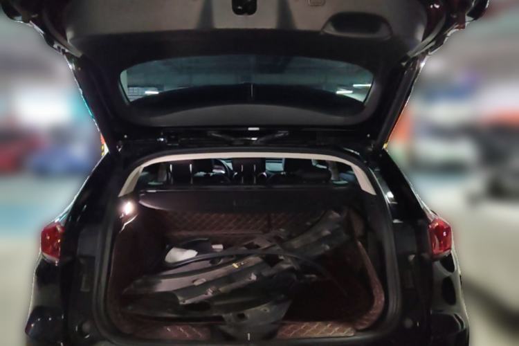 Used Wey VV7 2020 2.0T Flagship Edition Trunk