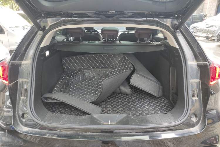 Used Wey VV7 2020 2.0T Ultra-Luxury Version Trunk