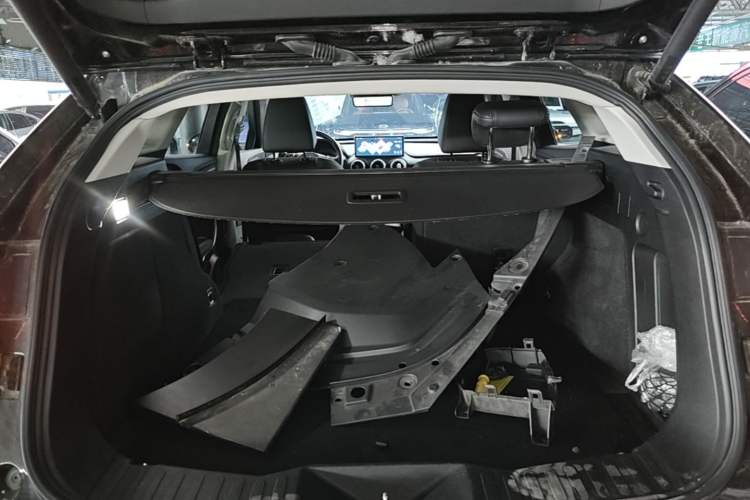 Used Wey VV7 2020 2.0T Flagship Edition Trunk