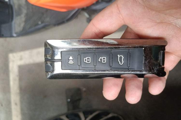 Used Wey VV7 2020 2.0T Ultra-Luxury Version Vehicle Key