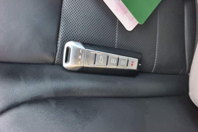 Used Wey VV7 2020 2.0T Flagship Edition Vehicle Key
