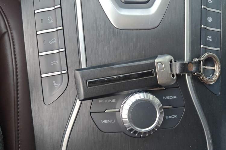 Used Wey VV7 2020 2.0T Flagship Edition Vehicle Key