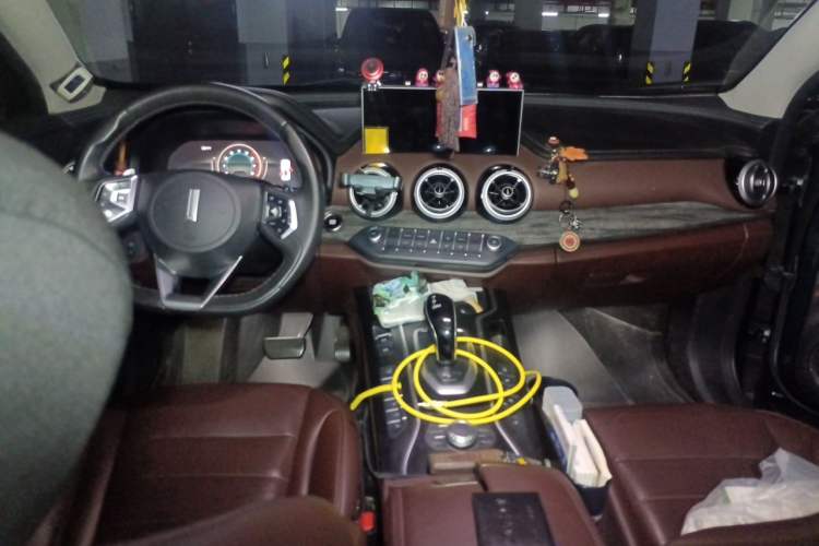 Used Wey VV7 2020 2.0T Flagship Edition Center Console