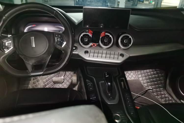Used Wey VV7 2020 2.0T Ultra-Luxury Version Center Console