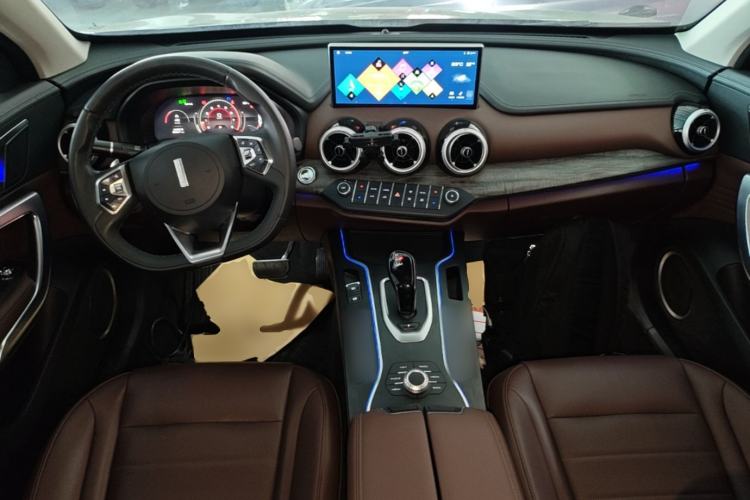 Used Wey VV7 2020 2.0T Ultra-Luxury Version Center Console