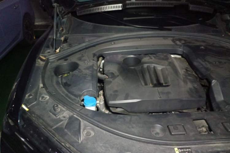 Used Wey VV7 2020 2.0T Flagship Edition Engine Bay Right