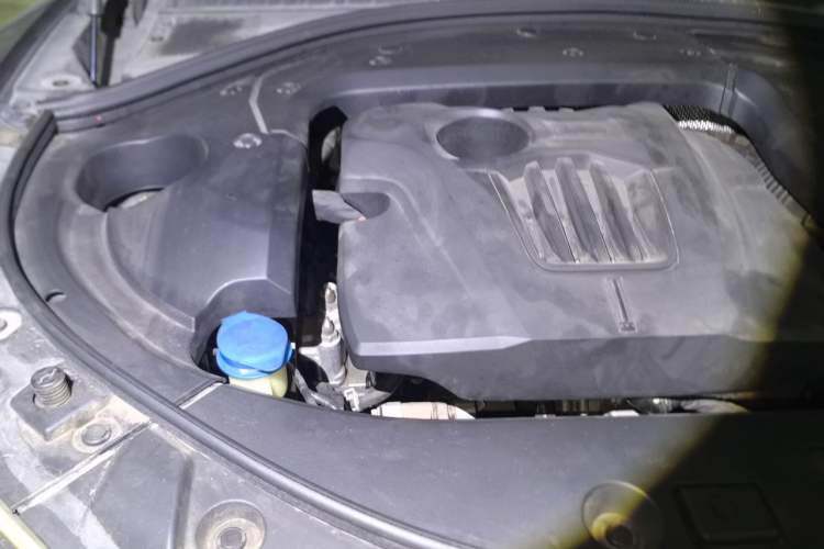Used Wey VV7 2020 2.0T Flagship Edition Engine Bay Right