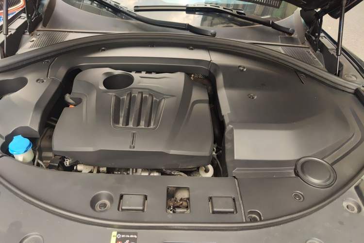 Used Wey VV7 2020 2.0T Flagship Edition Engine Bay