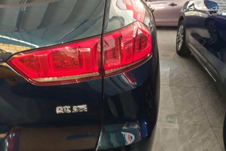Used Wey VV7 2020 2.0T Ultra-Luxury Version Exterior 3