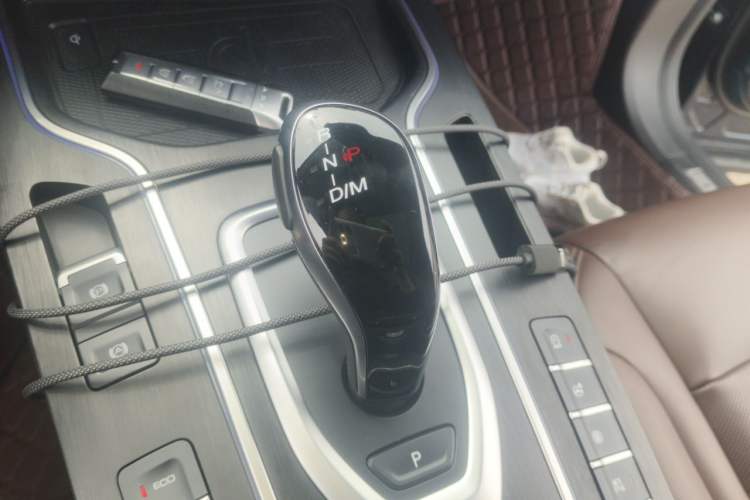 Used Wey VV7 2020 2.0T Flagship Edition Gear Lever