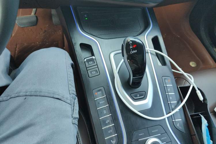 Used Wey VV7 2020 2.0T Flagship Edition Gear Lever