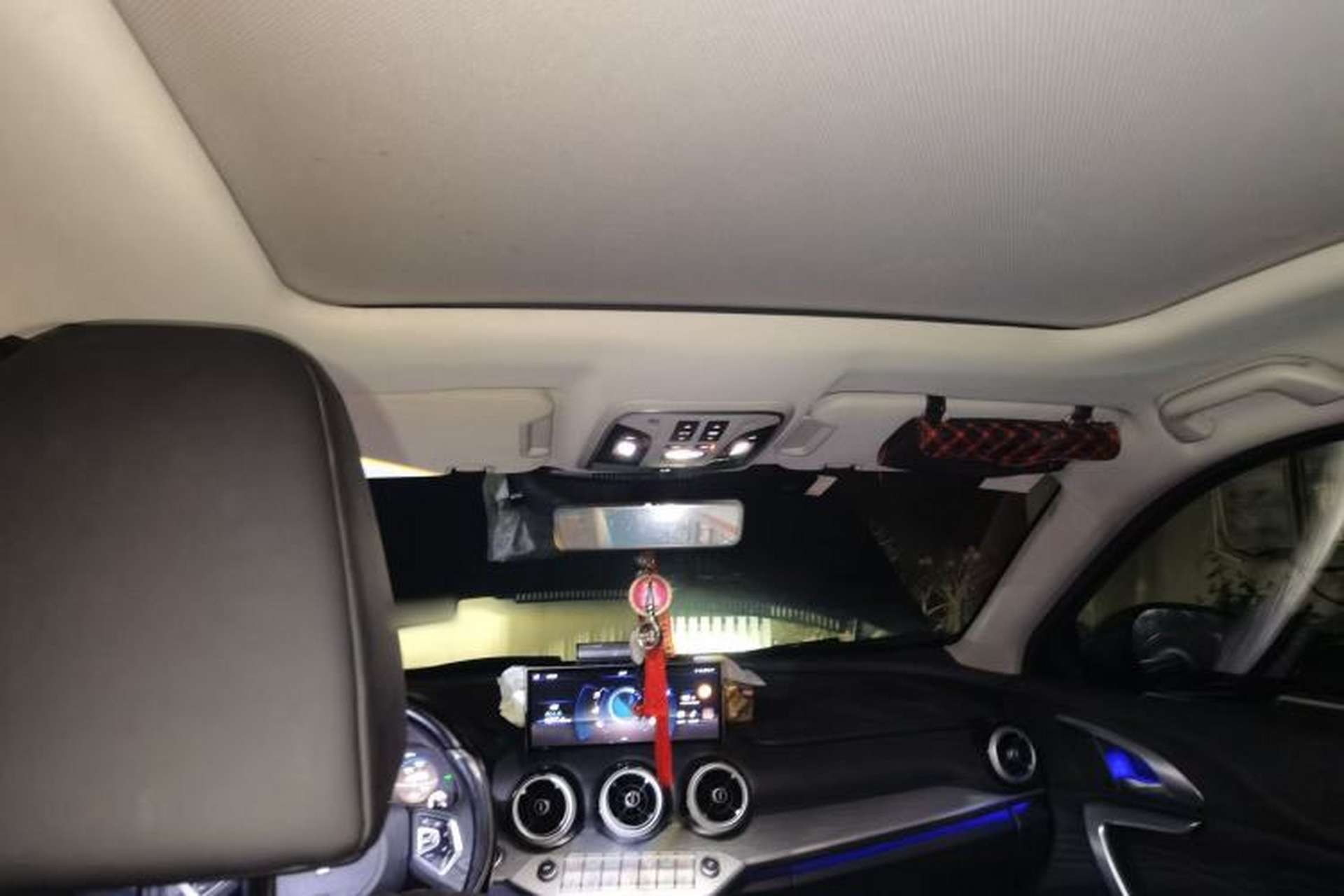 Used Wey VV7 2020 2.0T Ultra-Luxury Version Headliner