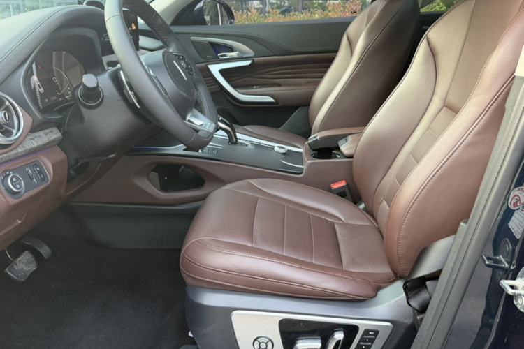 Used Wey VV7 2020 2.0T Flagship Edition Interior 14