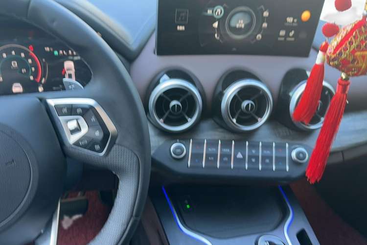 Used Wey VV7 2020 2.0T Flagship Edition Interior 3