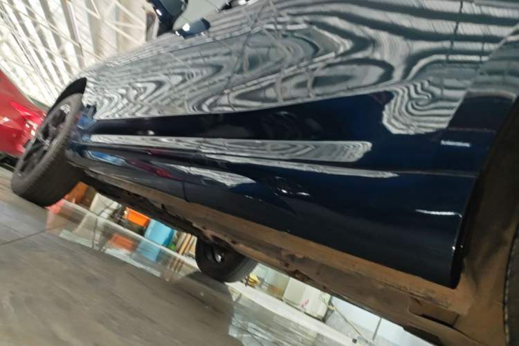 Used Wey VV7 2020 2.0T Ultra-Luxury Version Left Side Sill