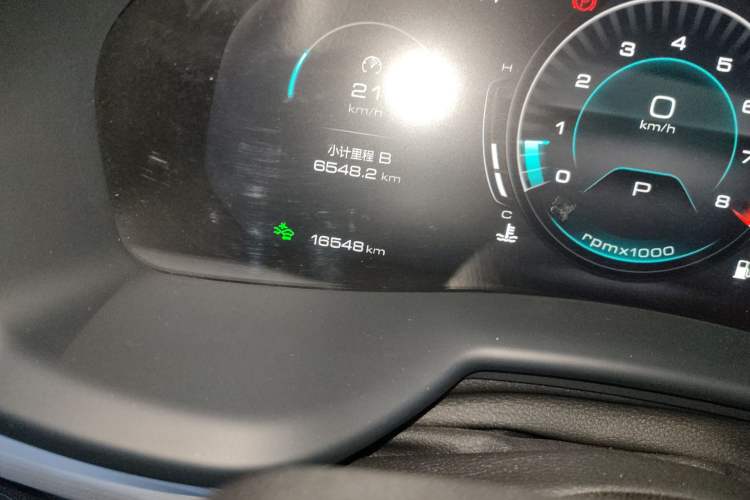 Used Wey VV7 2020 2.0T Ultra-Luxury Version Odometer Close Up