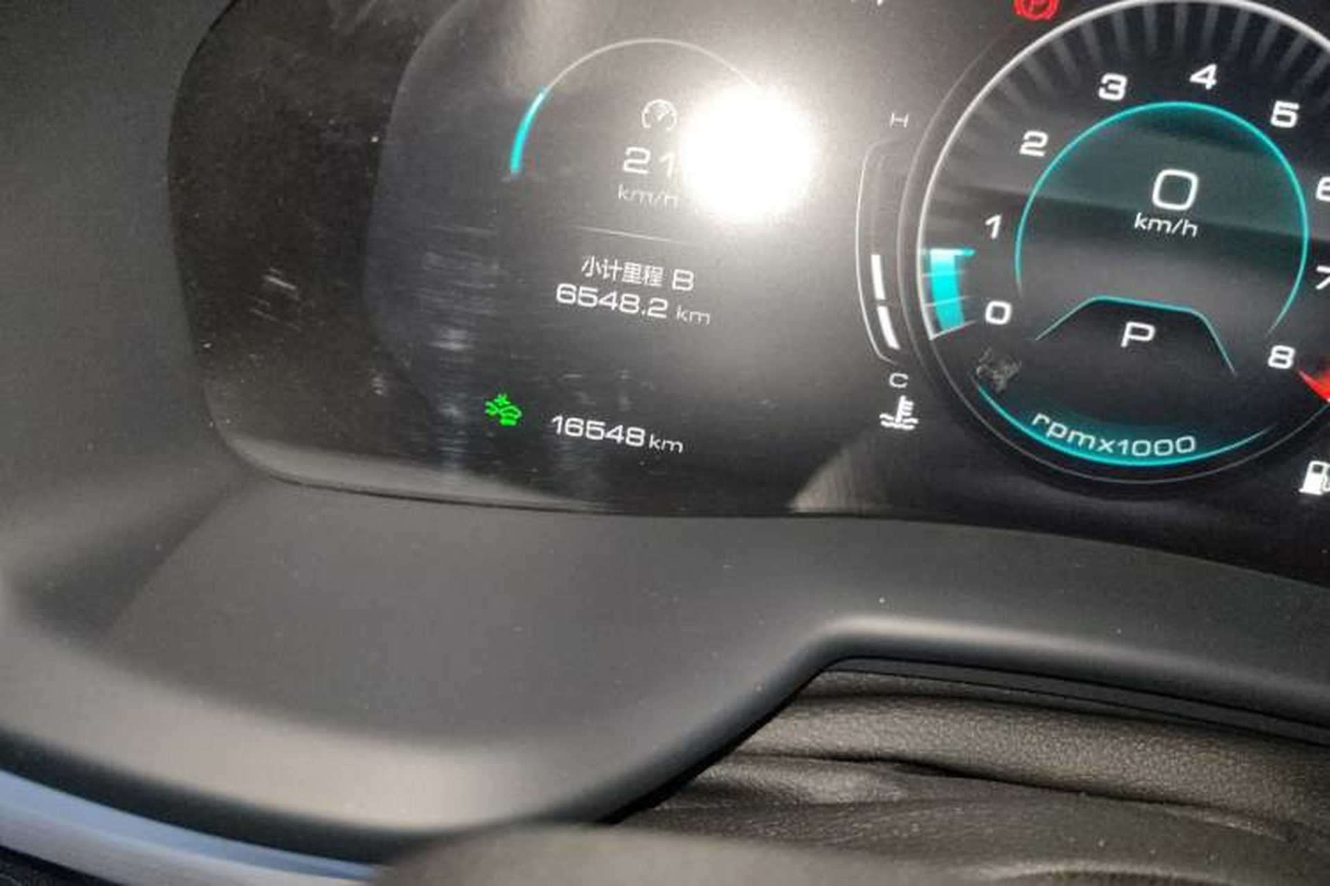 Used Wey VV7 2020 2.0T Ultra-Luxury Version Odometer Close Up