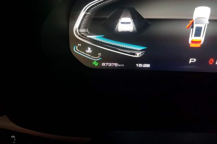 Used Wey VV7 2020 2.0T Ultra-Luxury Version Odometer Close Up