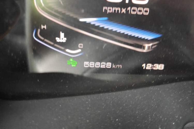 Used Wey VV7 2020 2.0T Flagship Edition Odometer Close Up