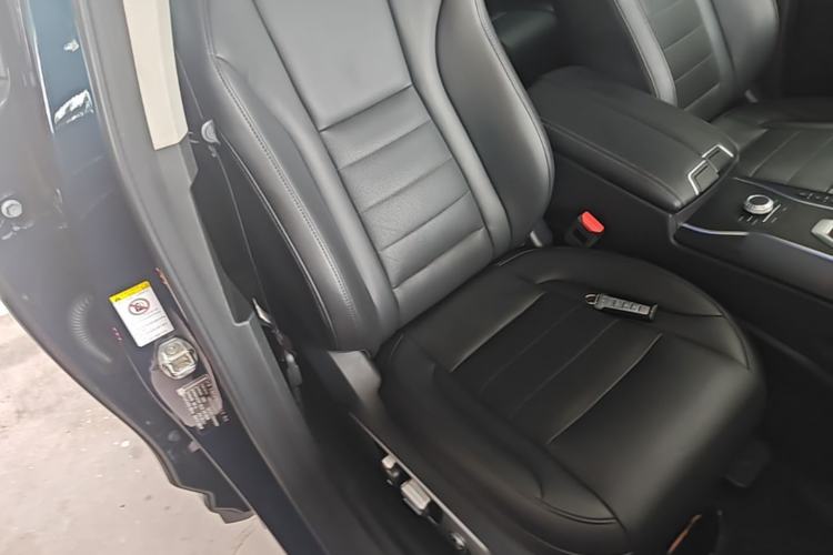 Used Wey VV7 2020 2.0T Flagship Edition Right Front Seat