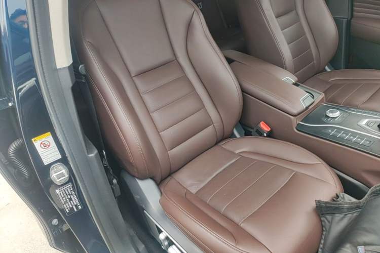 Used Wey VV7 2020 2.0T Flagship Edition Right Front Seat