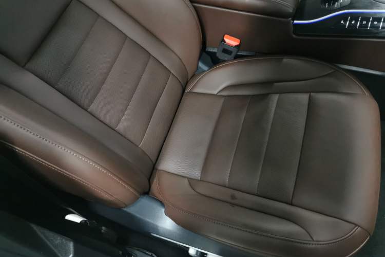 Used Wey VV7 2020 2.0T Flagship Edition Right Front Seat