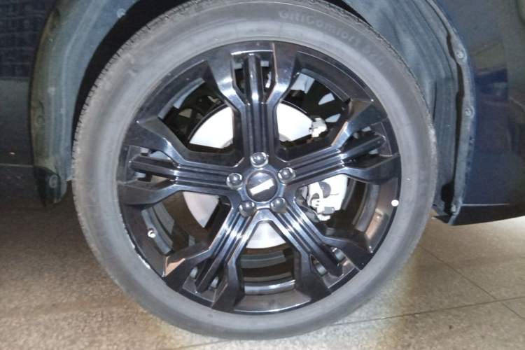 Used Wey VV7 2020 2.0T Flagship Edition Right Front Wheel Hub