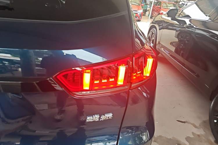 Used Wey VV7 2020 2.0T Flagship Edition Right Rear Taillight