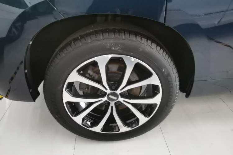 Used Wey VV7 2020 2.0T Flagship Edition Right Rear Wheel Hub