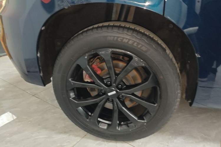 Used Wey VV7 2020 2.0T Ultra-Luxury Version Right Rear Wheel Hub