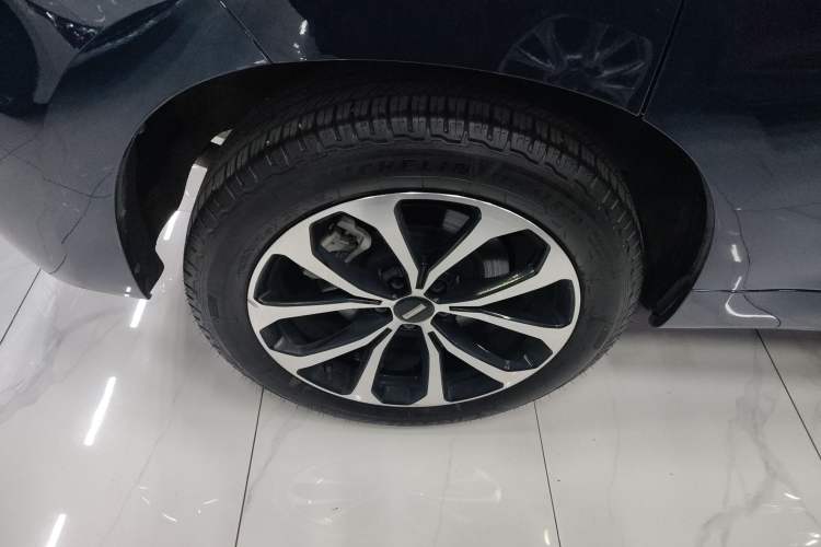 Used Wey VV7 2020 2.0T Ultra-Luxury Version Right Rear Wheel Hub