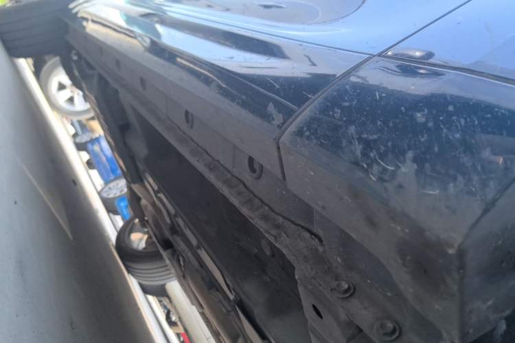Used Wey VV7 2020 2.0T Flagship Edition Right Side Sill