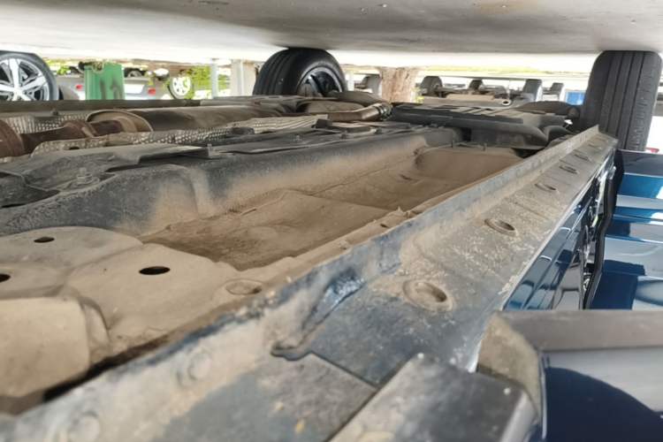 Used Wey VV7 2020 2.0T Ultra-Luxury Version Right Side Sill