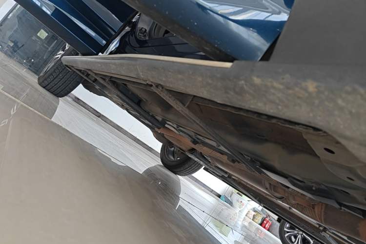 Used Wey VV7 2020 2.0T Flagship Edition Right Side Sill