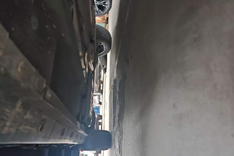 Used Wey VV7 2020 2.0T Ultra-Luxury Version Right Side Sill
