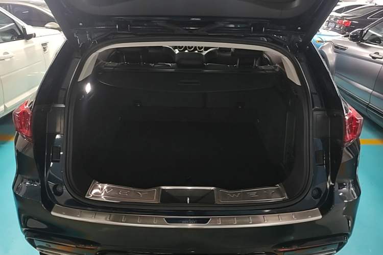 Used Wey VV7 2020 2.0T Flagship Edition Trunk