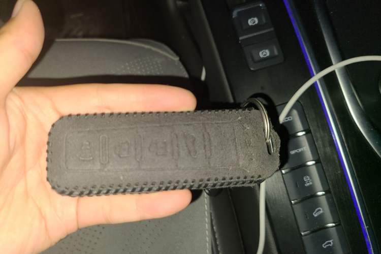 Used Wey VV7 2020 2.0T Flagship Edition Vehicle Key