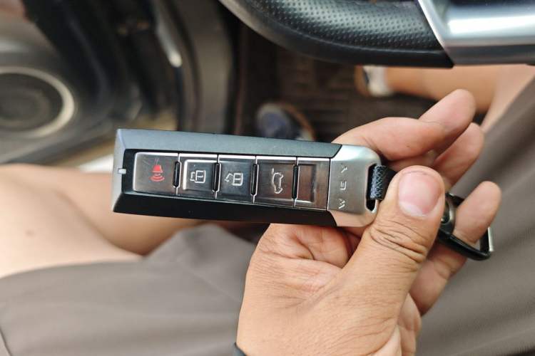 Used Wey VV7 2020 2.0T Flagship Edition Vehicle Key