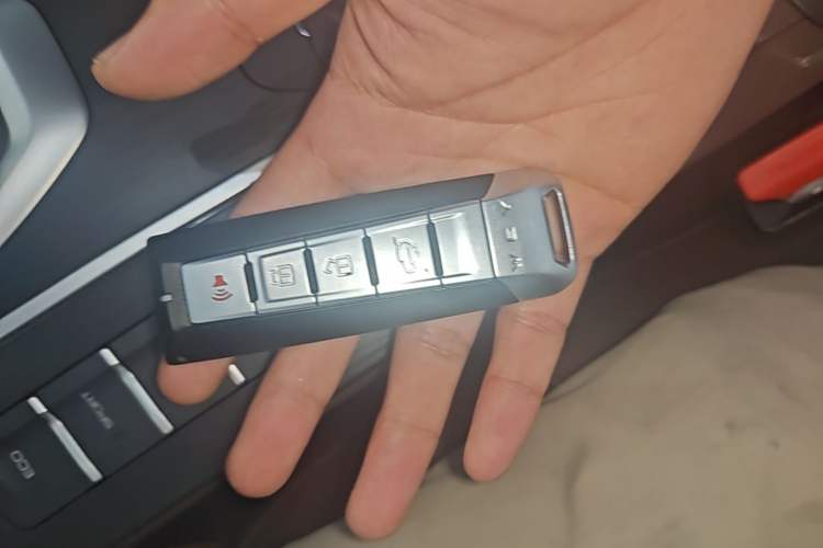 Used Wey VV7 2020 2.0T Flagship Edition Vehicle Key