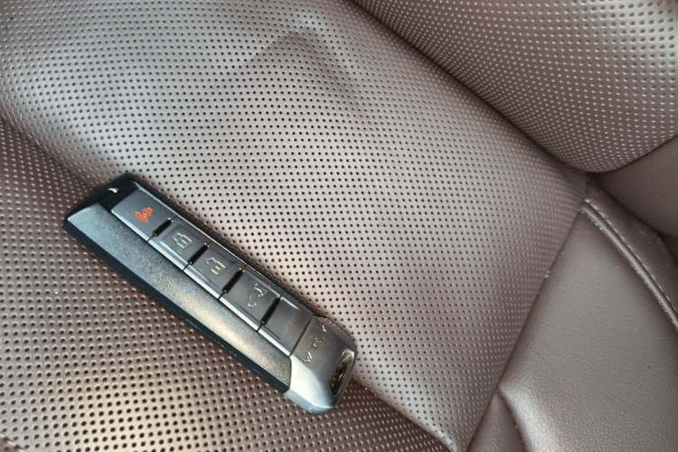 Used Wey VV7 2020 2.0T Flagship Edition Vehicle Key