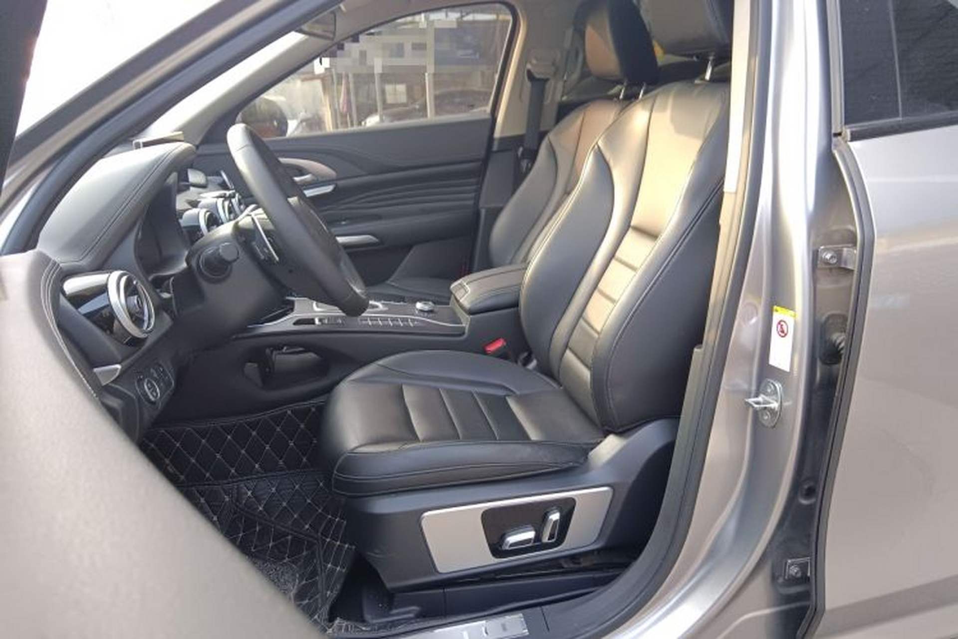 Used Wey VV7 2020 2.0T Ultra-Luxury Version Left Front Seat
