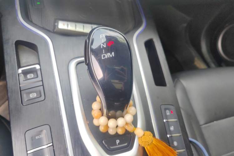 Used Wey VV7 2020 2.0T Flagship Edition Gear Lever