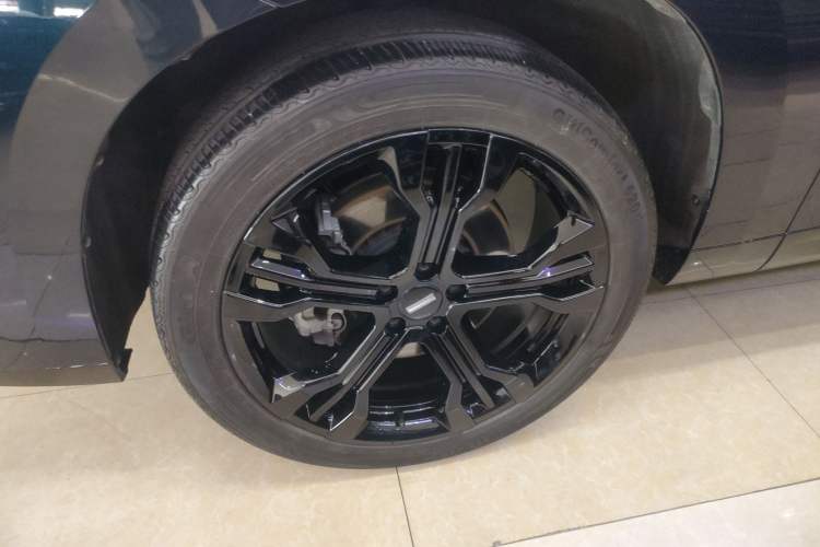 Used Wey VV7 2020 2.0T Flagship Edition Left Front Wheel Hub